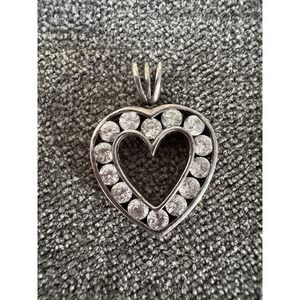 Ross Simmons Sterling Silver 925 Clear CZ Heart Pendant Or Charm
